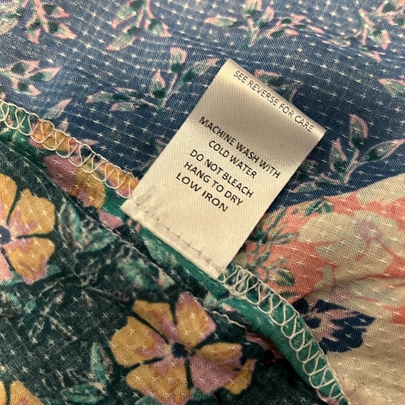 Olivaceous patchwork floral cardigan, size S NWT! - Picture 4 of 7